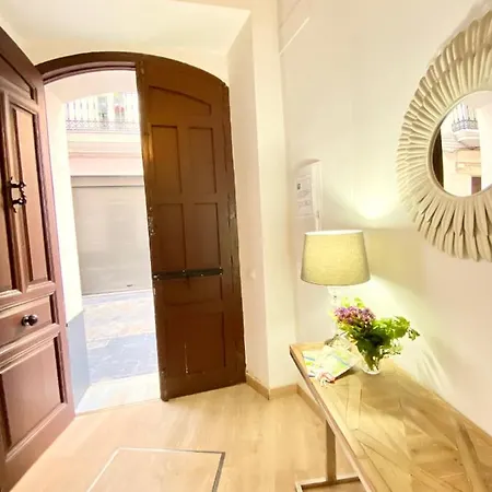 Villa Top-notch Downtown House With Private Rooftop Terrace And Parking Opt Sevilla