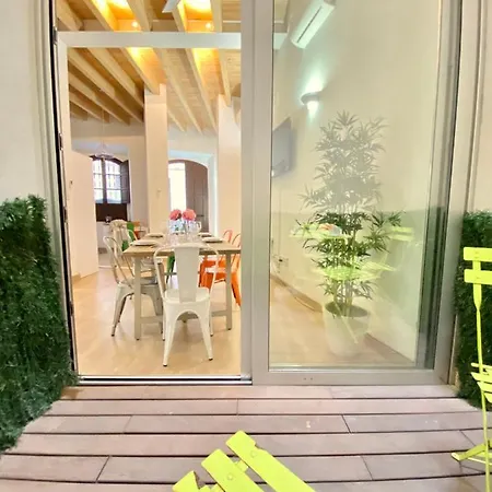 Top-notch Downtown House With Private Rooftop Terrace And Parking Opt Sevilla