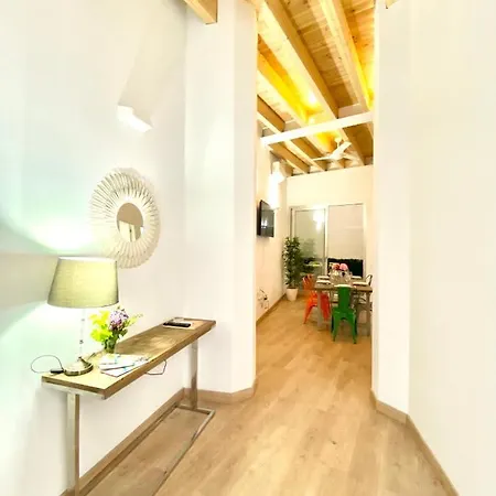 Villa Top-notch Downtown House With Private Rooftop Terrace And Parking Opt *