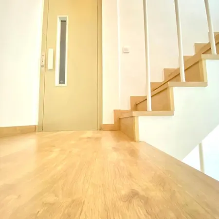 Top-notch Downtown House With Private Rooftop Terrace And Parking Opt